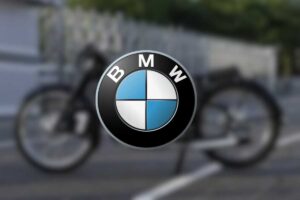 BMW riporta a galla una icona del passato