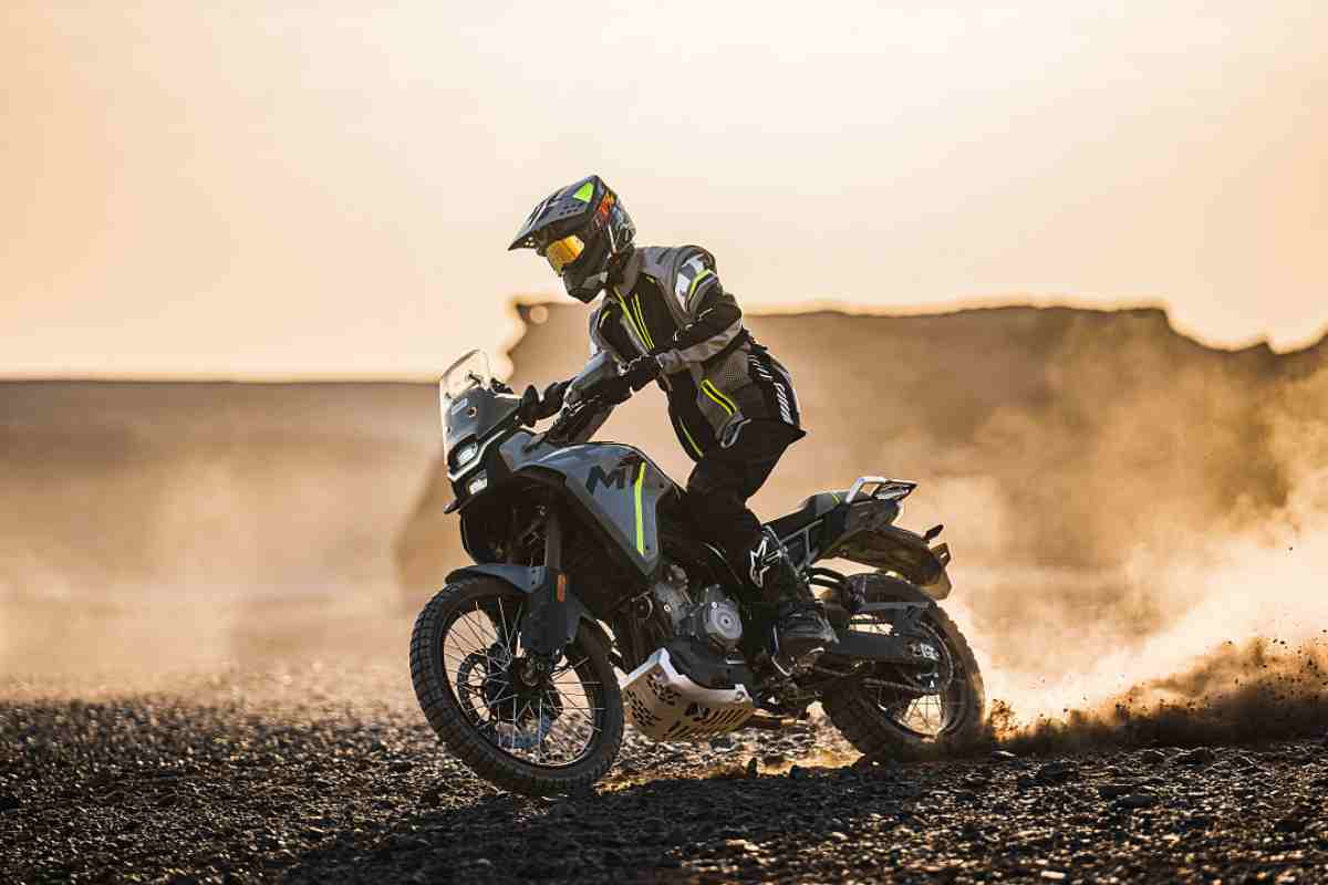 Arriva la nuova moto perfetta per l'adventouring: con questa vai dove vuoi