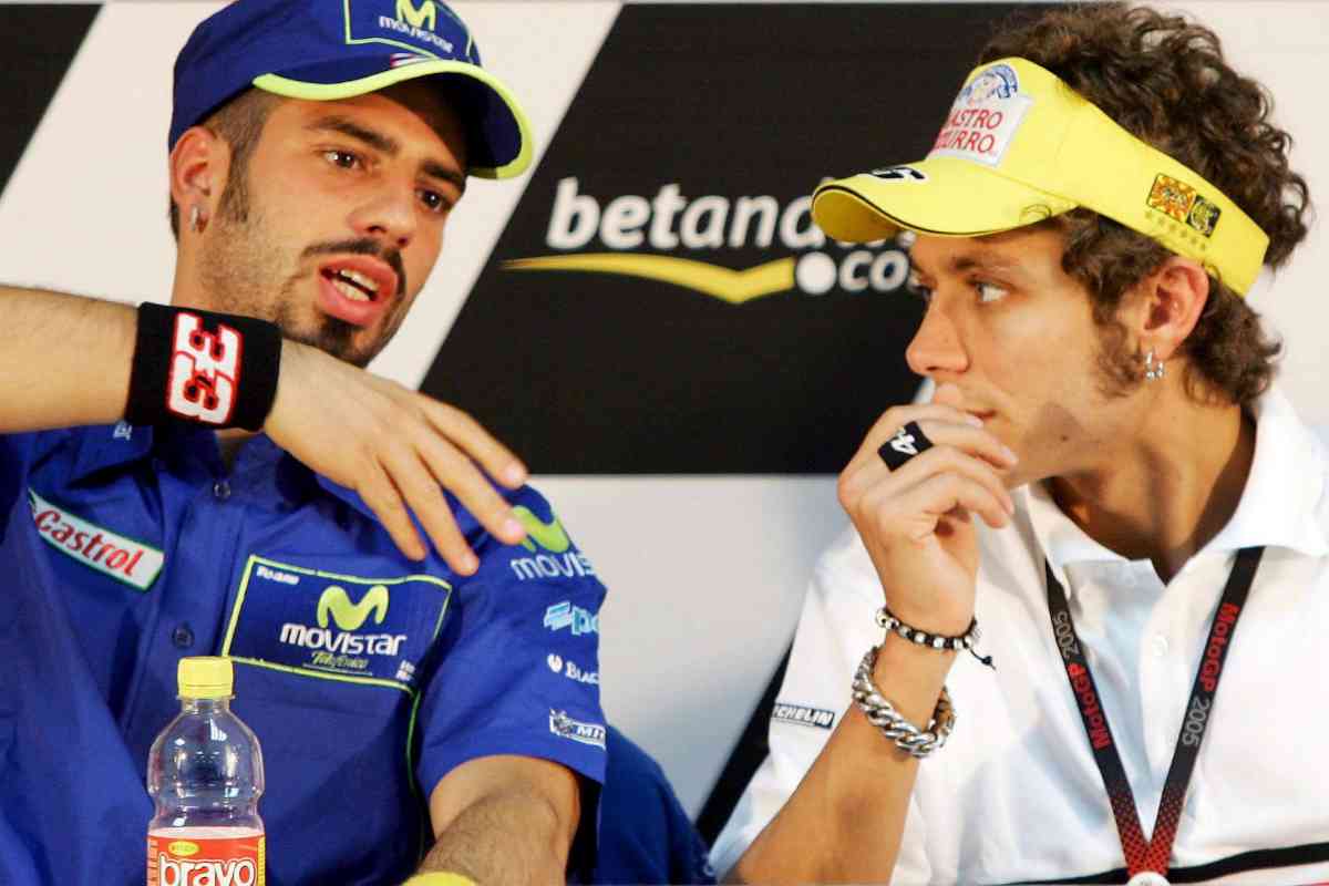 MotoGP Marco Melandri e Valentino Rossi sospetto motori