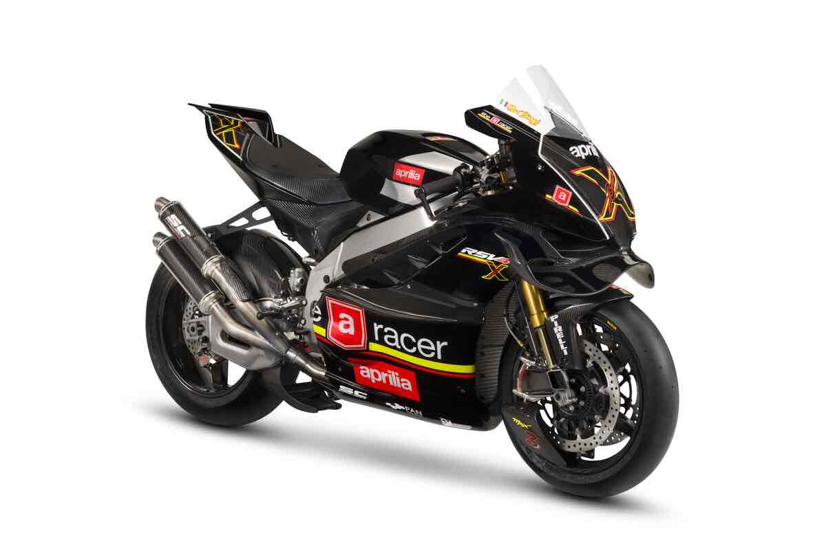 Aprilia RSV4 modello estremo uscita