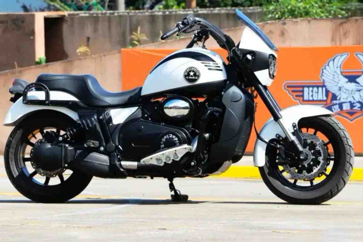 l'Harley cinese che si guida come uno scooterino