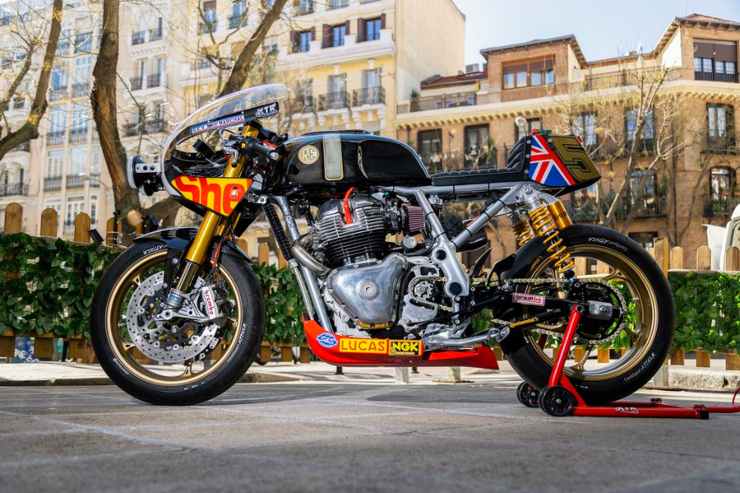 Royal Enfield Black Fury una custom da sogno