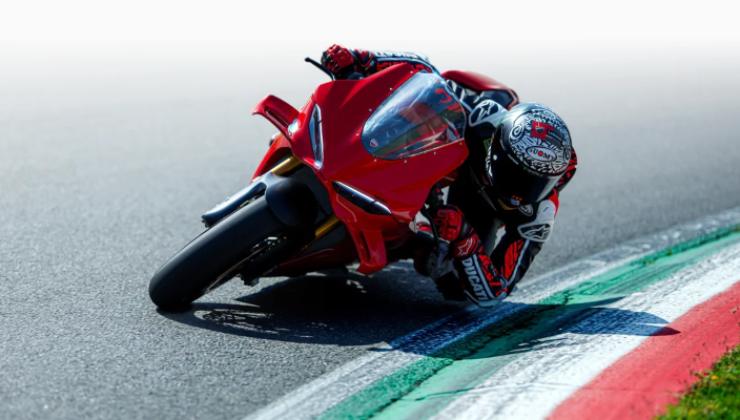 Ducati Panigale V4 S, tanta potenza