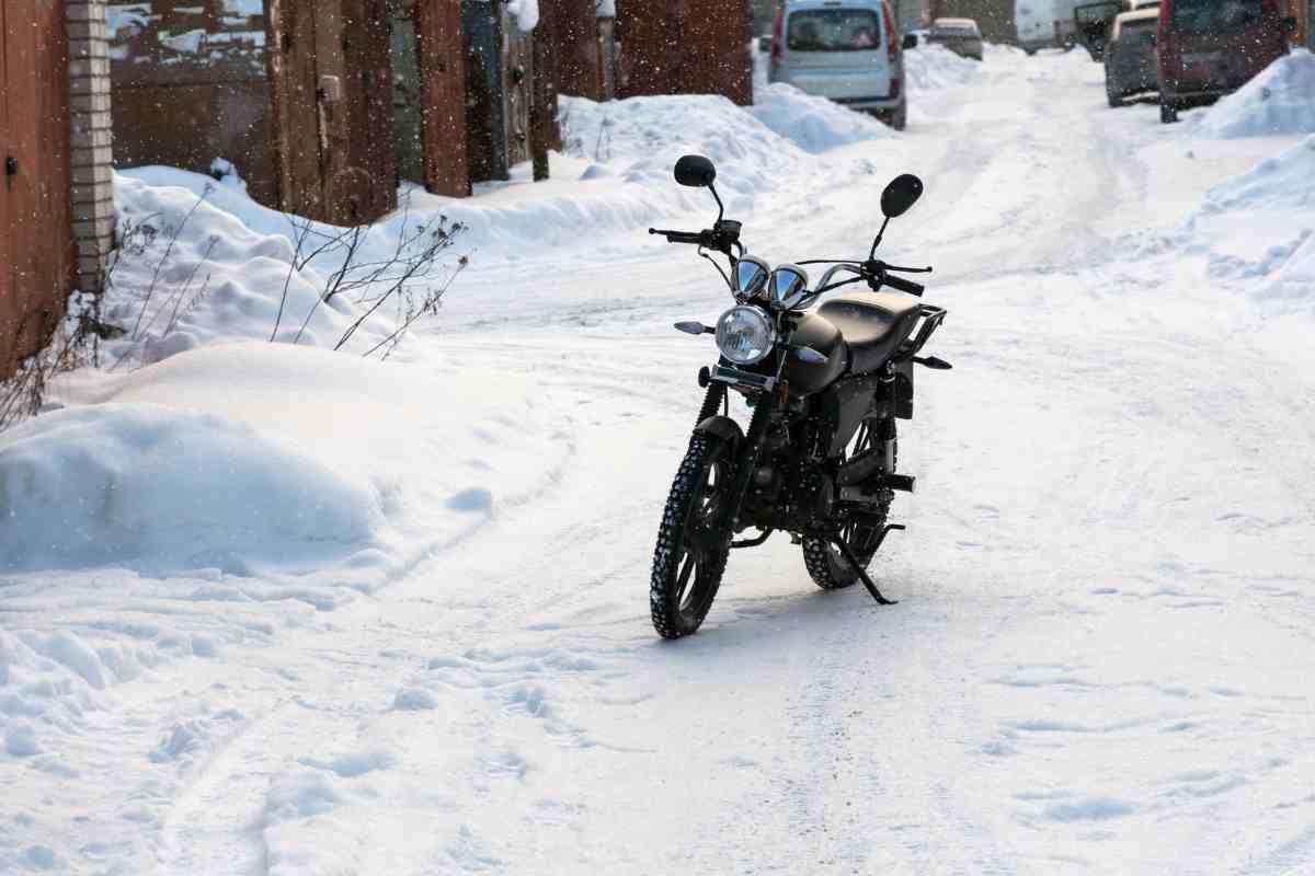 Moto pneumatici invernali