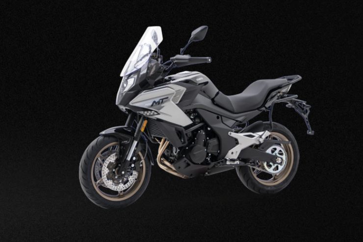 CFMoto 700 MT nuovo crossover