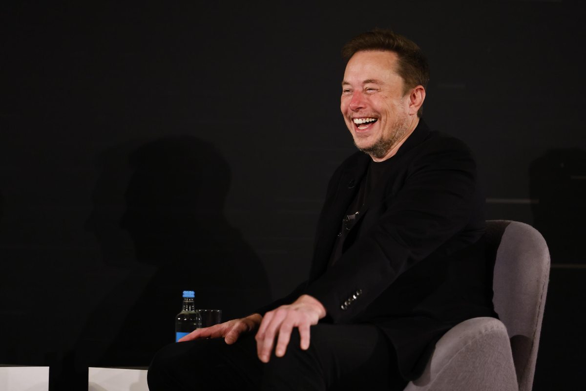 elon musk elkann vendita comau