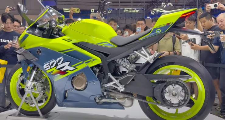 Kove ZX 500RR