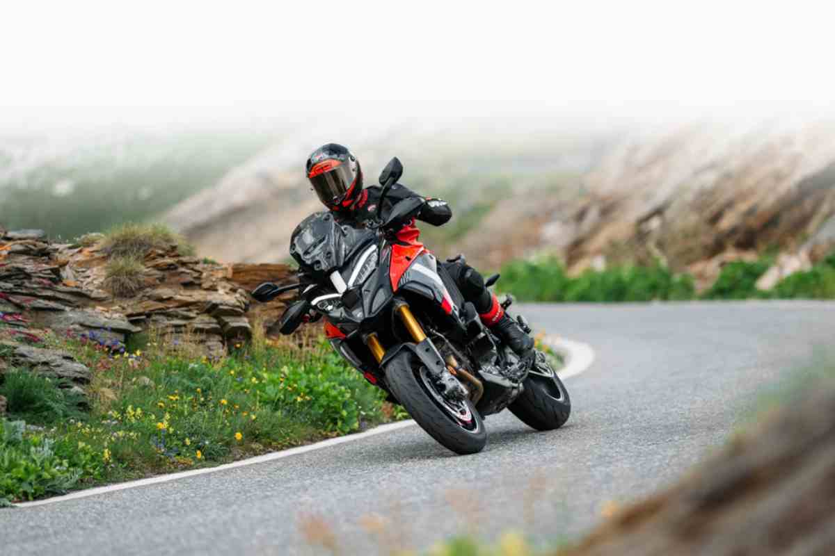 Nuova Multistrada V2, Ducati prova a sfidare BMW GS