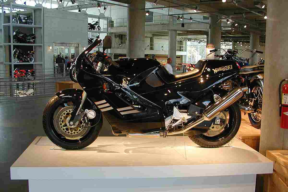 norton f1r primo modello asta