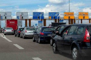 Telepass, cambia tutto da oggi: automobilisti avvisati