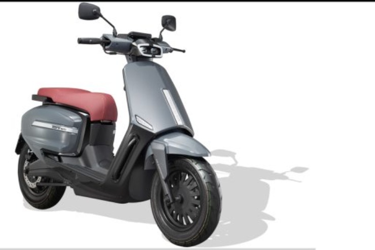 Velocifero Tennis novità scooter