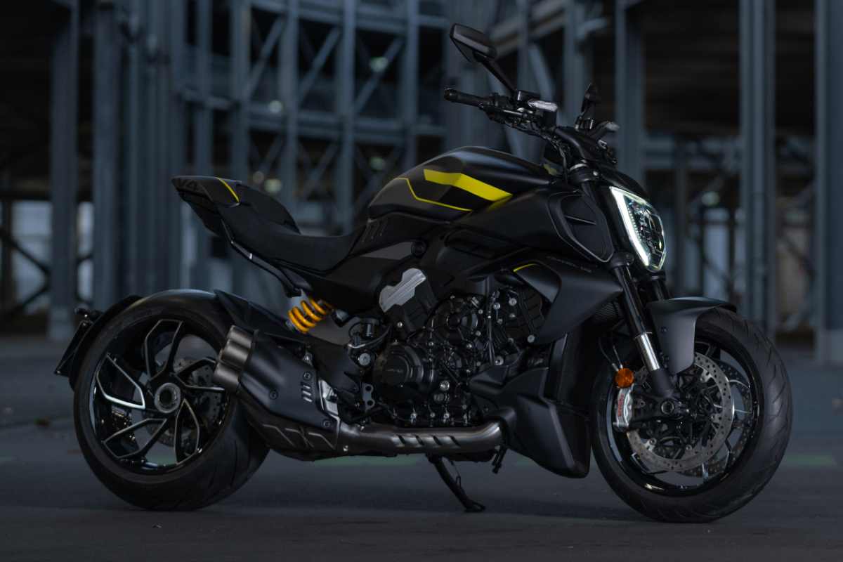 Ducati Diavel V4