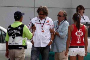 Carlo Pernat con il padre di Simoncelli