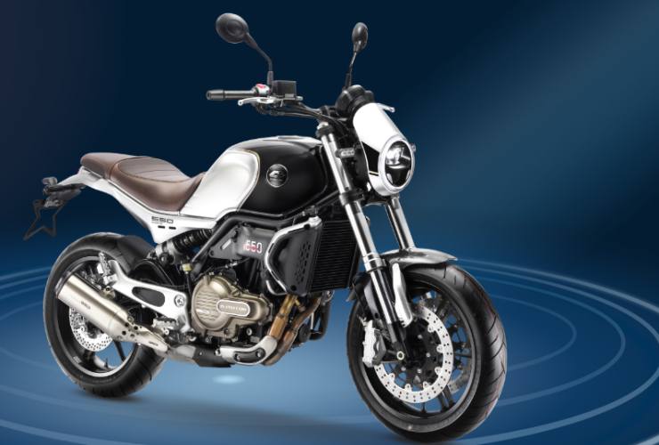 QJMotor SRV 550, la moto che vogliono tutti