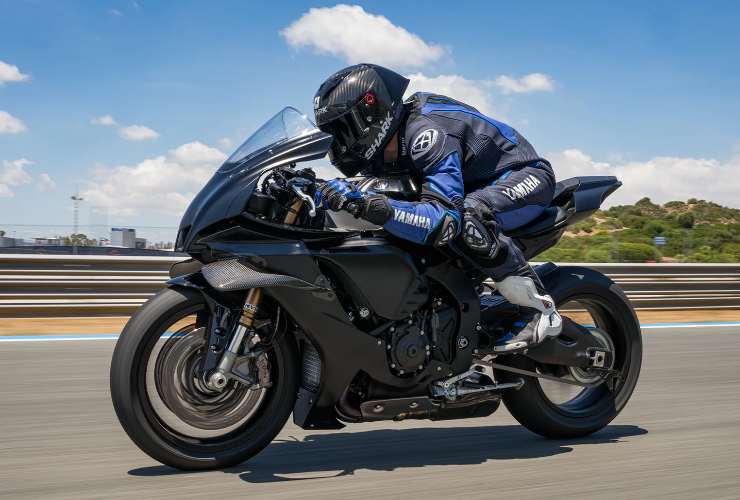 Yamaha, la nuova R1 ha già stupito tutti