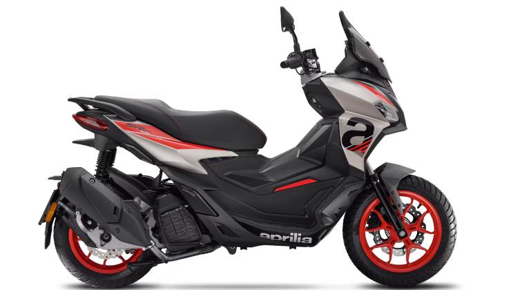 L'Aprilia SR GT 2025