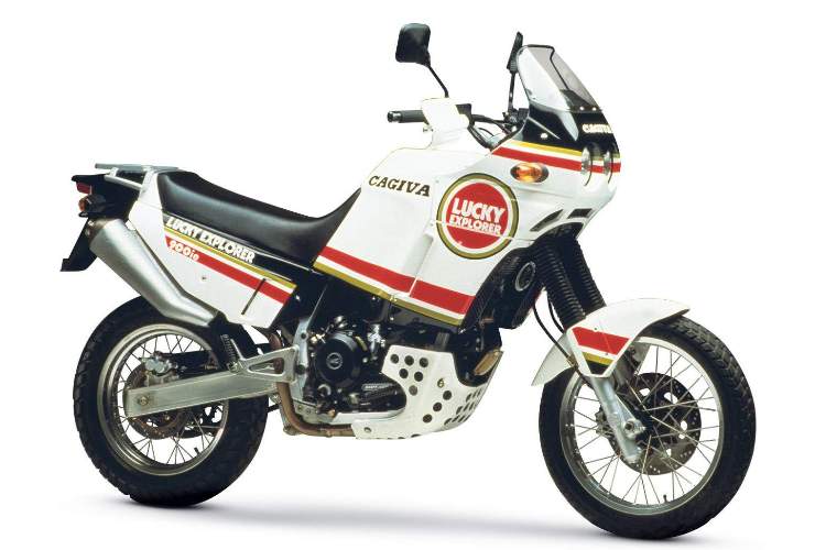 Cagiva Elefant, la versione disegnata dall'IA ha la proboscide