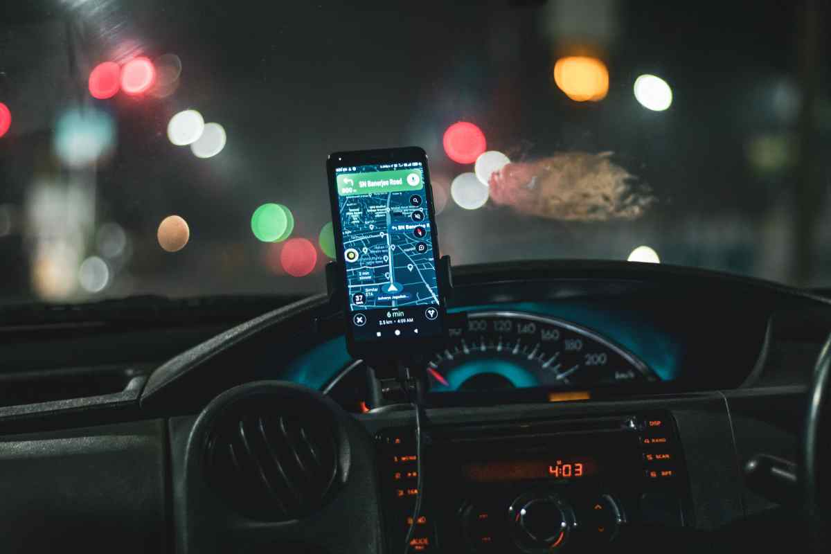 Smartphone in auto