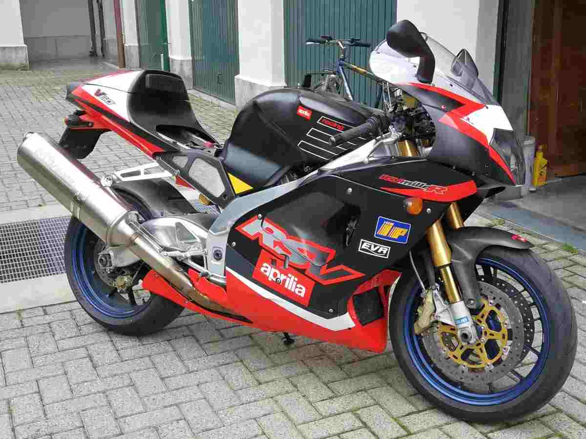 RSV 1000